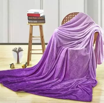 Пледы и покрывала Павлина