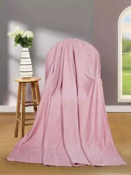 Пледы и покрывала Павлина