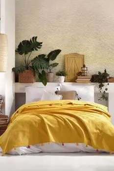 Пледы и покрывала Saheser