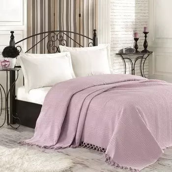 Пледы и покрывала Saheser