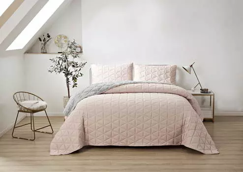 Пледы и покрывала Sofi De MarkO