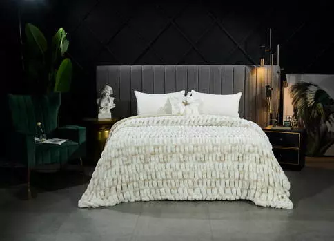 Пледы и покрывала Sofi De MarkO