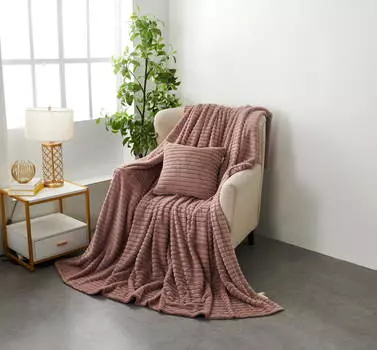 Пледы и покрывала Sofi De MarkO