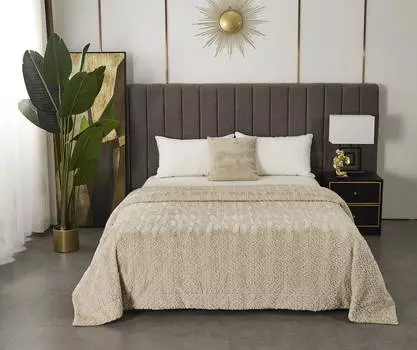 Пледы и покрывала Sofi De MarkO