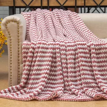 Пледы и покрывала Sofi De MarkO