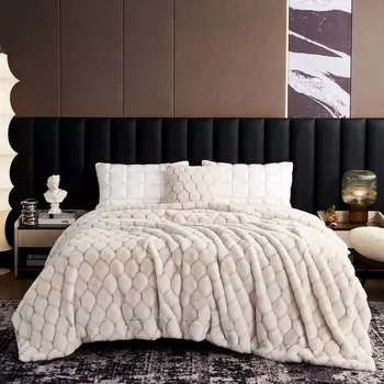 Пледы и покрывала Sofi De MarkO