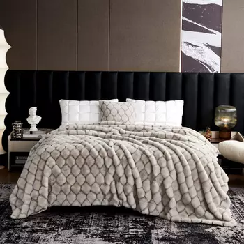 Пледы и покрывала Sofi De MarkO