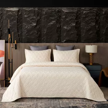 Пледы и покрывала Sofi De MarkO