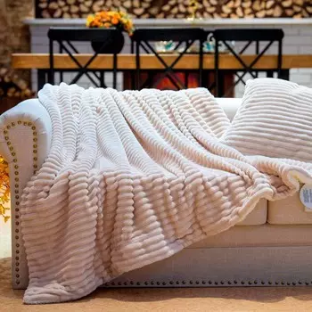 Пледы и покрывала Sofi De MarkO