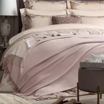 Пледы и покрывала Togas