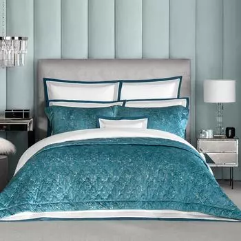 Пледы и покрывала Togas