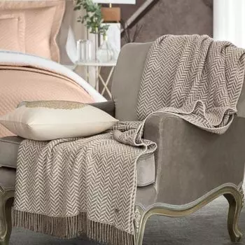 Пледы и покрывала Togas