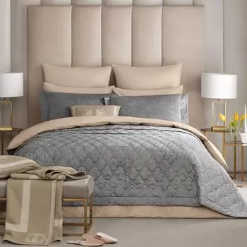 Пледы и покрывала Togas