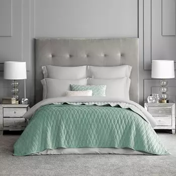 Пледы и покрывала Togas