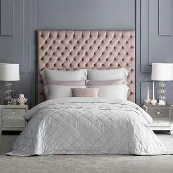 Пледы и покрывала Togas