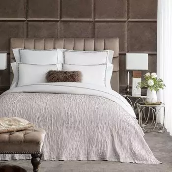 Пледы и покрывала Togas