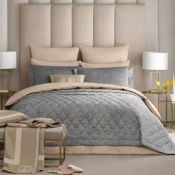 Пледы и покрывала Togas