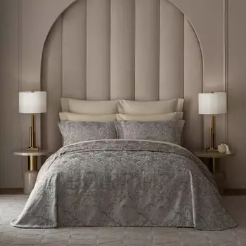 Пледы и покрывала Togas