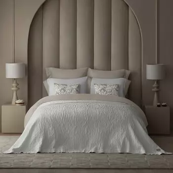 Пледы и покрывала Togas