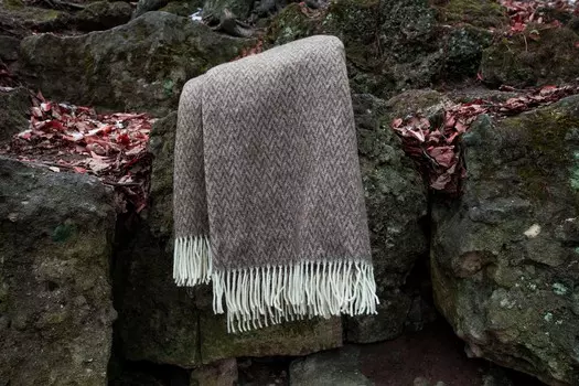 Пледы и покрывала William Roberts