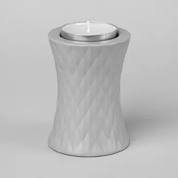 Подсвечник (9х9х13 см)