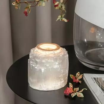 Подсвечник Лоан-монтей (8х8 см)