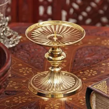 Подсвечник Сцена (9х9х9 см)