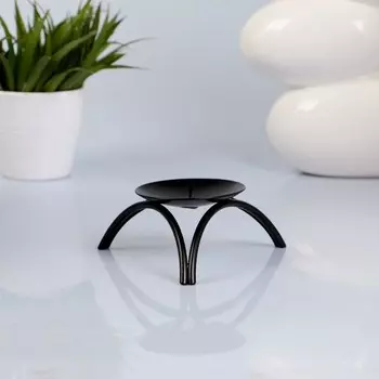 Подсвечник Zuzanna (4х11х11 см)