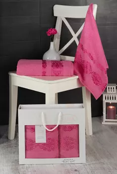 Полотенца Karna