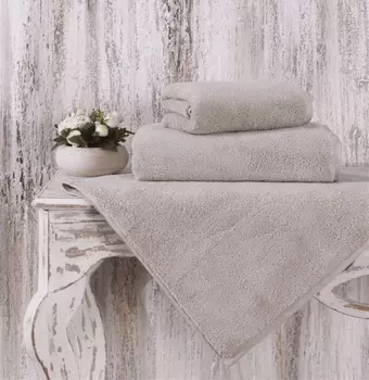 Полотенца Karna