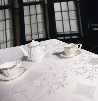 Скатерти и салфетки Haft