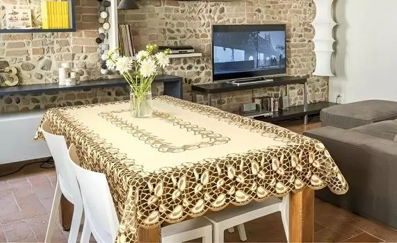 Скатерти и салфетки Haft