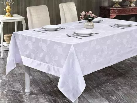 Скатерти и салфетки Karna