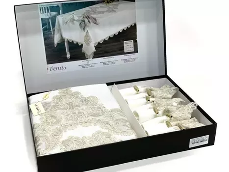 Скатерти и салфетки KARVEN