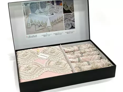 Скатерти и салфетки KARVEN