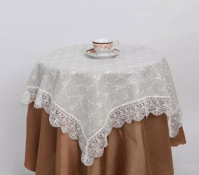 Скатерти и салфетки KARVEN