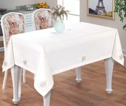 Скатерти и салфетки KARVEN