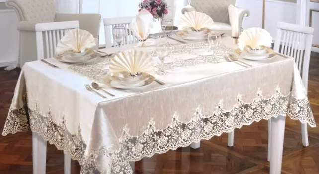 Скатерти и салфетки KARVEN