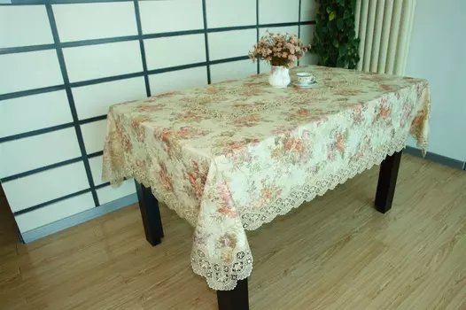 Скатерти и салфетки KARVEN