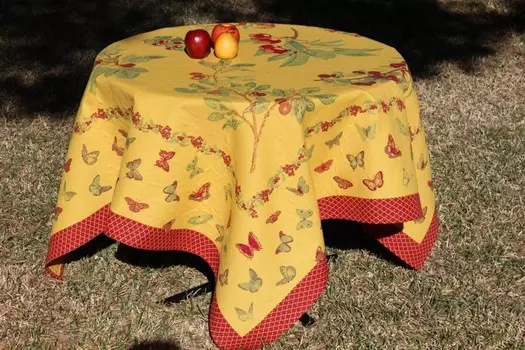 Скатерти и салфетки Lencera