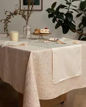 Скатерти и салфетки Sofi De MarkO