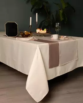 Скатерти и салфетки Sofi De MarkO