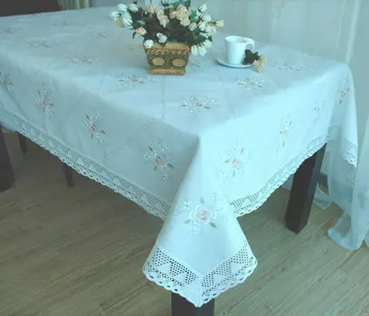 Скатерти и салфетки Valtery