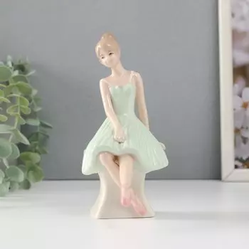 Сувенир (11х8х17 см)