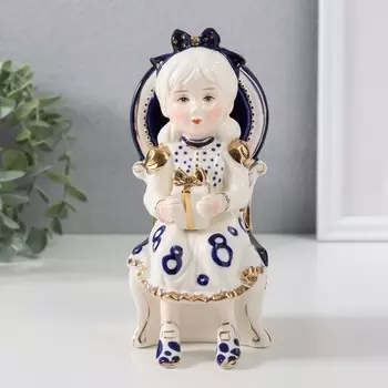Сувенир (8х10х17 см)