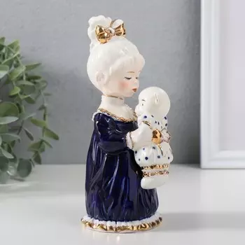 Сувенир Малышка в ночной рубашке с медвежонком (7х8х17 см)