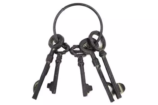 Сувенир Связка Ключей Цвет: Черный, Зеленый (9 см, 1х4х14 см - 3 шт)