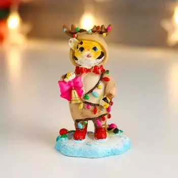 Сувенир Тигр в костюме лося (9 см)