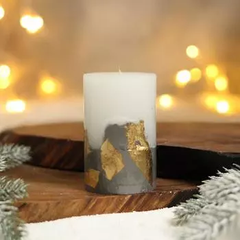 Свеча Allyssa (6х6х9,5 см)