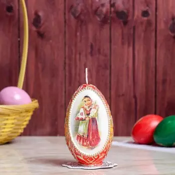 Свеча Девочка с куличем (9,7х6х6 см)